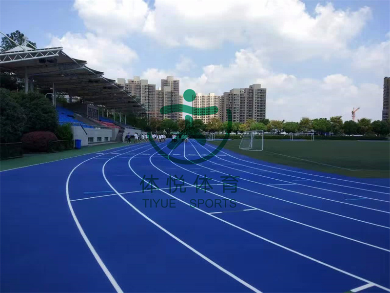 學(xué)校塑膠操場跑道與塑膠籃球場施工排水如何設(shè)計(jì)? 學(xué)校塑膠操場跑道與塑膠籃球場施工排水如何設(shè)計(jì)?